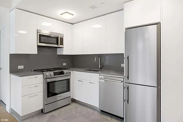 Rented by Citi Habitats | media 54