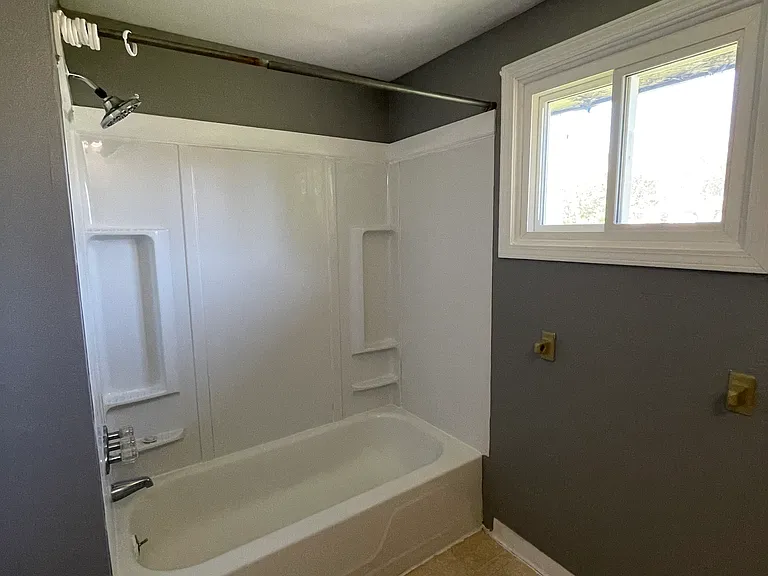 212 Sunshine Dr #L — Photo 20