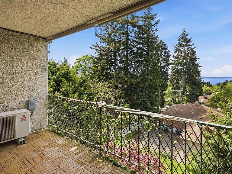 11515 Greenwood Ave N #B — Photo 29