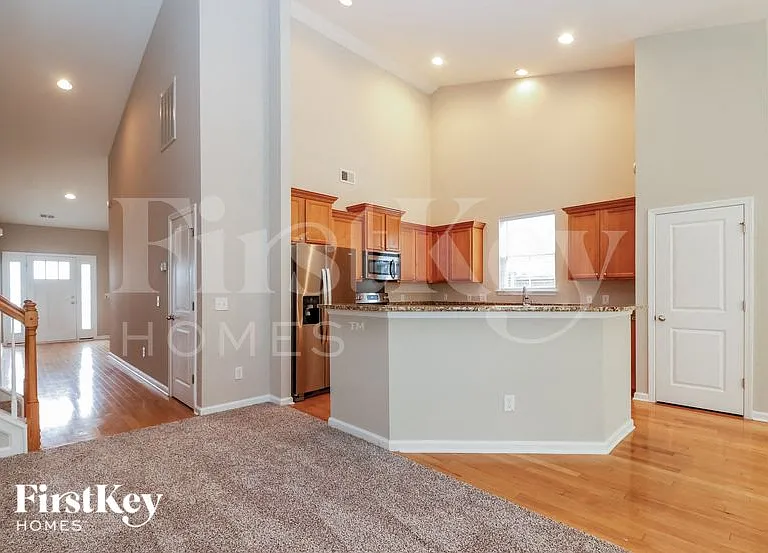 115 Marinella Dr — Photo 8