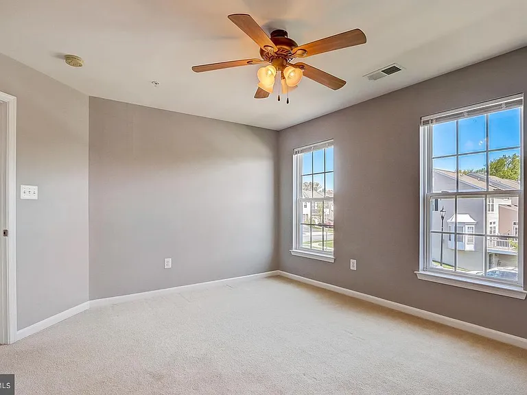 1709 Hayle Dr — Photo 34
