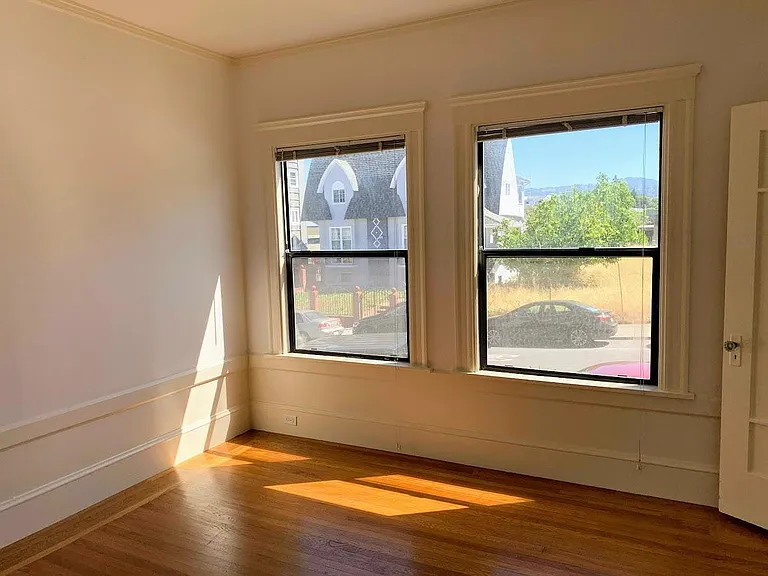 1545 3rd Ave #1 — Photo 7