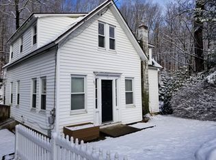 90 W Main St, Chester, CT 06412