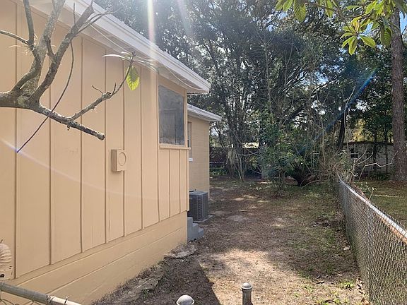 2nd image of 4044 Trenton Dr N