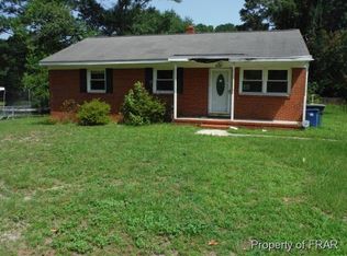 426 Durant Dr, Fayetteville, NC 28304