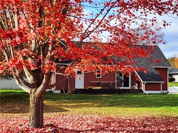 316 E Hepburn Street, Prairie Farm, WI 54762