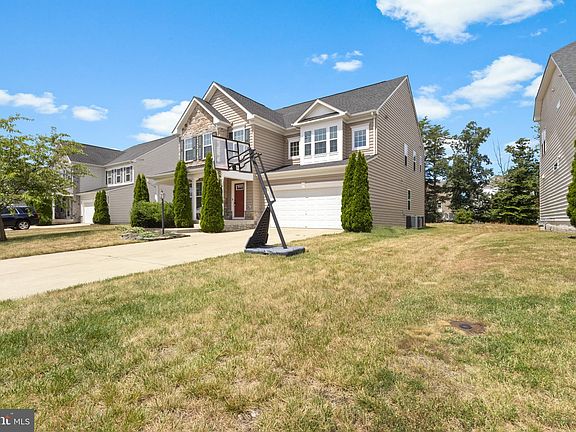 2nd image of 51 Liberty Knolls Dr