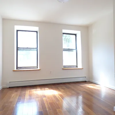 Rented by Compass | media 6