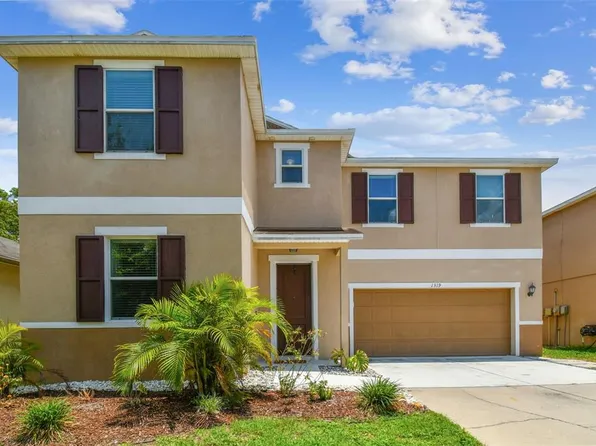 1319 Canyon Oaks Dr, Brandon, FL 33510