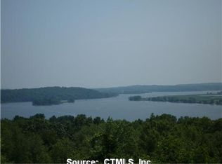 250 Joshuatown Rd, Lyme, CT 06371