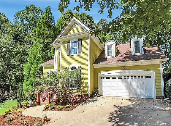 4th image of 7814 Forest Oaks Ln