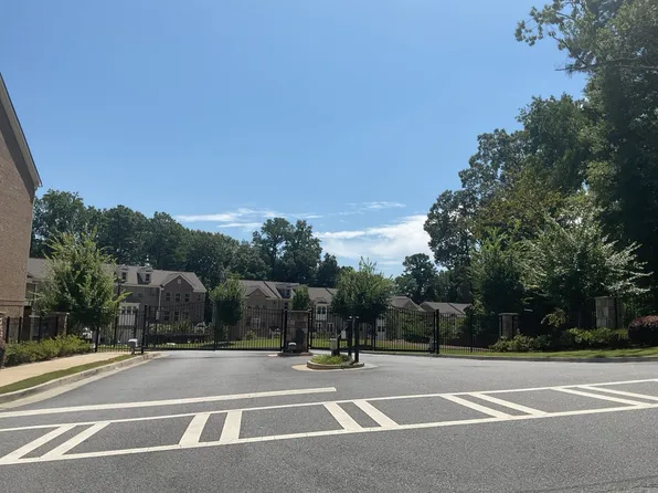 2560 Clairebrooke Bnd, Chamblee, GA 30341