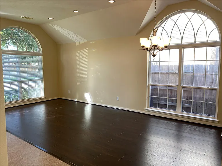22055 Canyonwood Park Ln — Photo 7