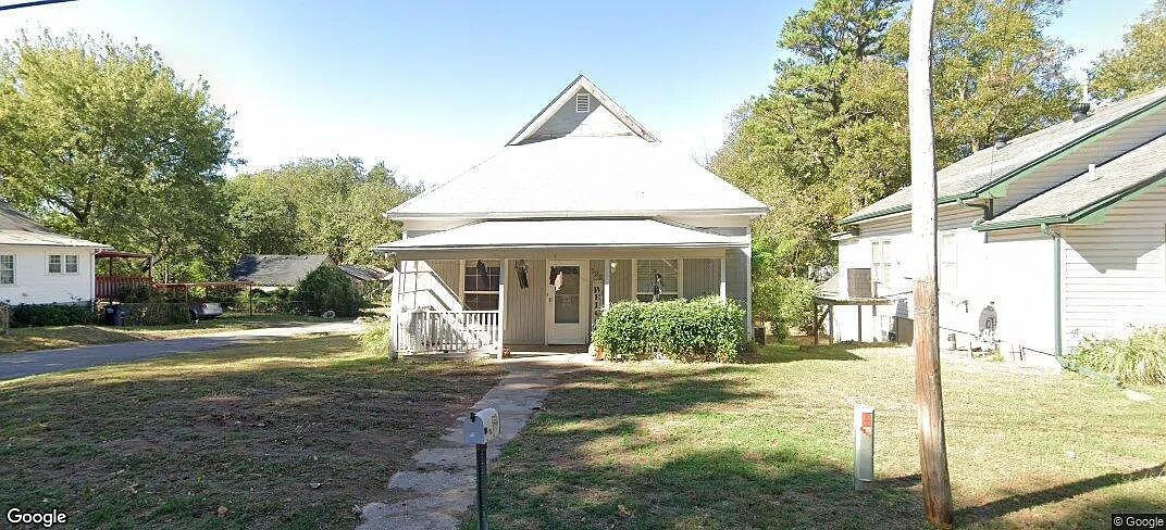 2 bed, 1041 sqft, $1,000 — Photo 1