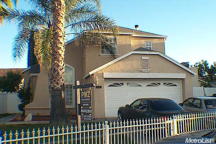 1st image of 2219 Saint Lakes Way
