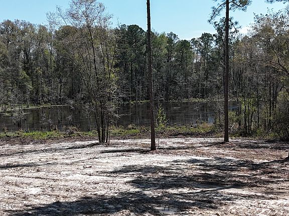 5th image of Nhn Yankee Rd