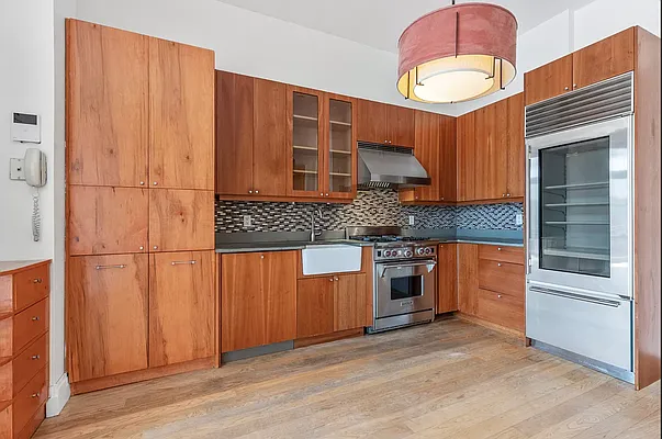 Rented by Compass | media 12