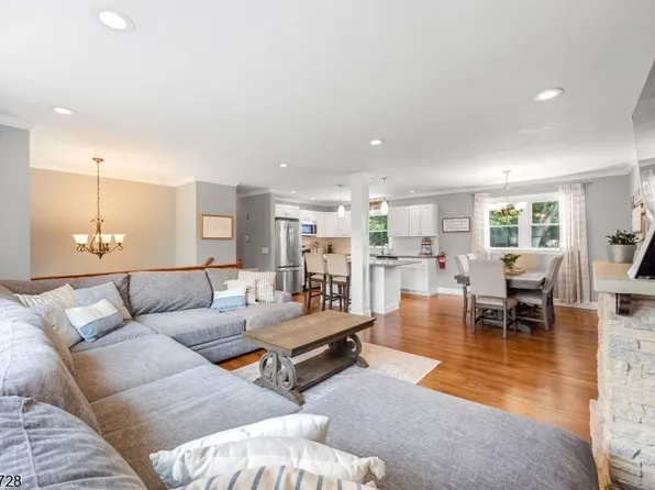 4 Huron Ave, Parsippany-Troy Hills Twp., NJ 07034