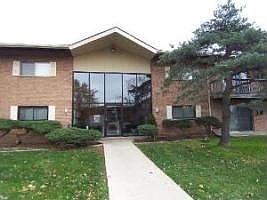 1st image of 7425 Brookdale Dr APT 101