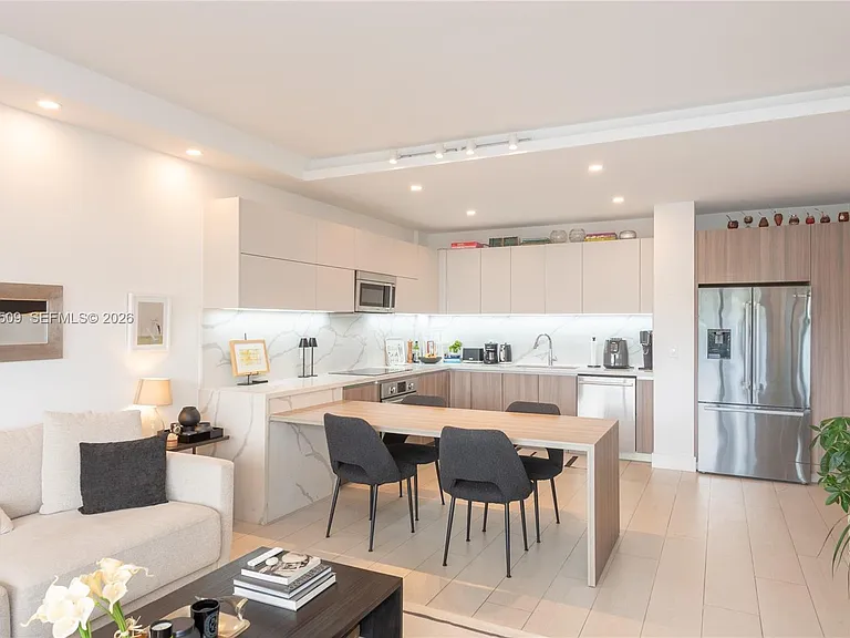 151 Crandon Blvd #241 — Photo 5