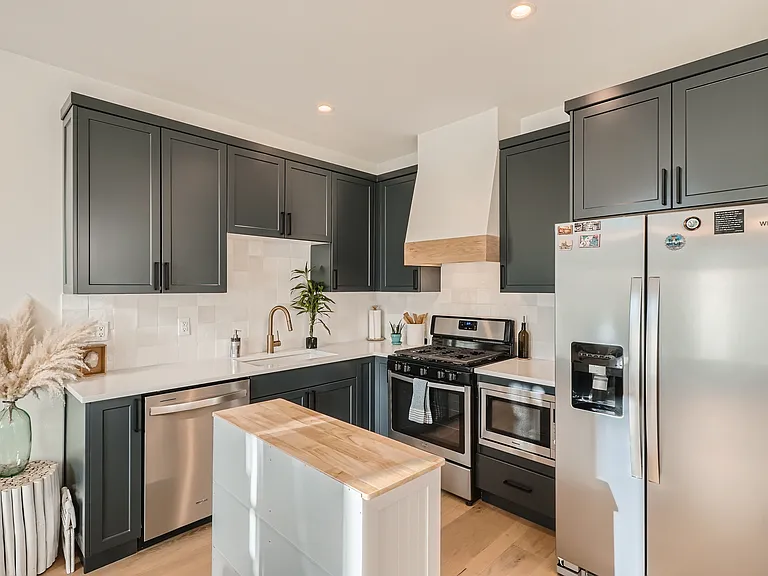 1312 Knox Ct — Photo 7