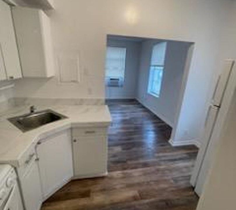 1st image of 2716 S Dixie Hwy APT 307