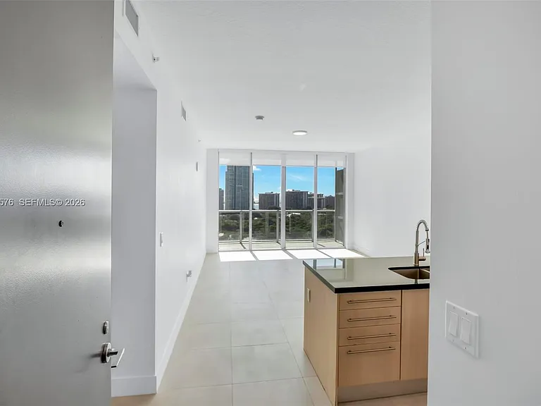 79 SW 12th St #2302 — Photo 18