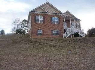 6218 Oak St, Clermont, GA 30527