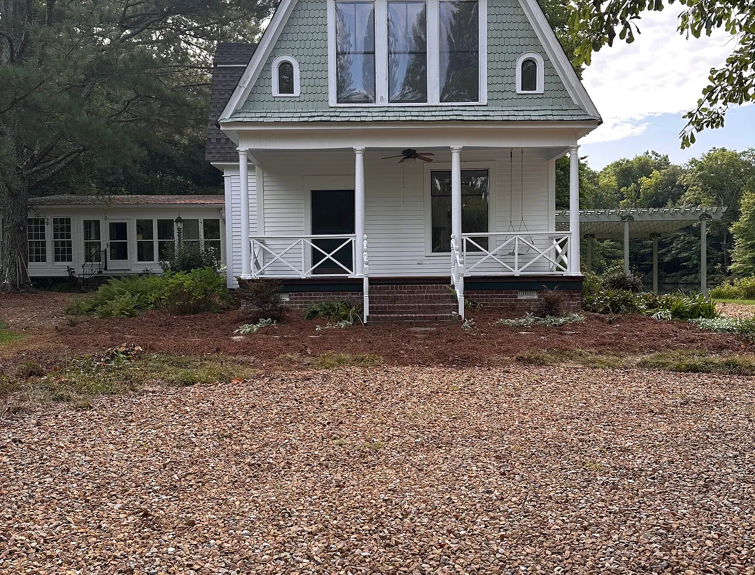2 bed, 2600 sqft, $2,400 — Photo 4