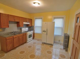 77 Pleasant St, Dorchester, MA 02125