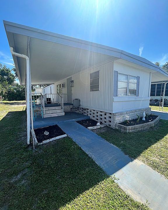 1st image of 6735 54th Ave N #81