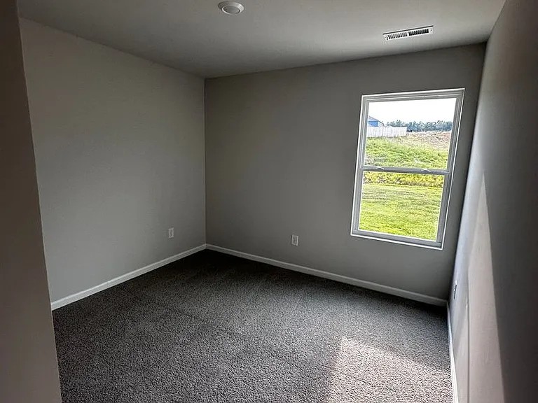 884 Camden Loop — Photo 19