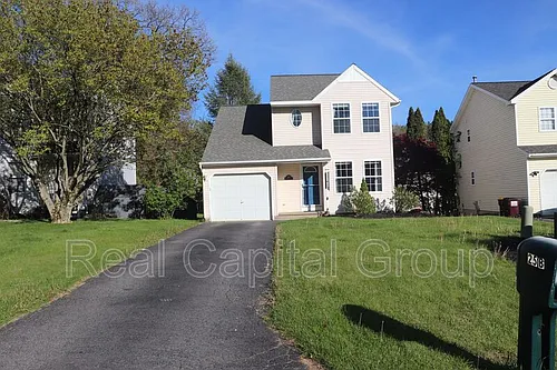 25 A Mapleridge Ave #B Photo 1
