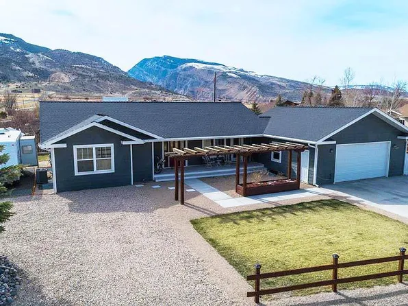 2601 Carey St, Cody, WY 82414