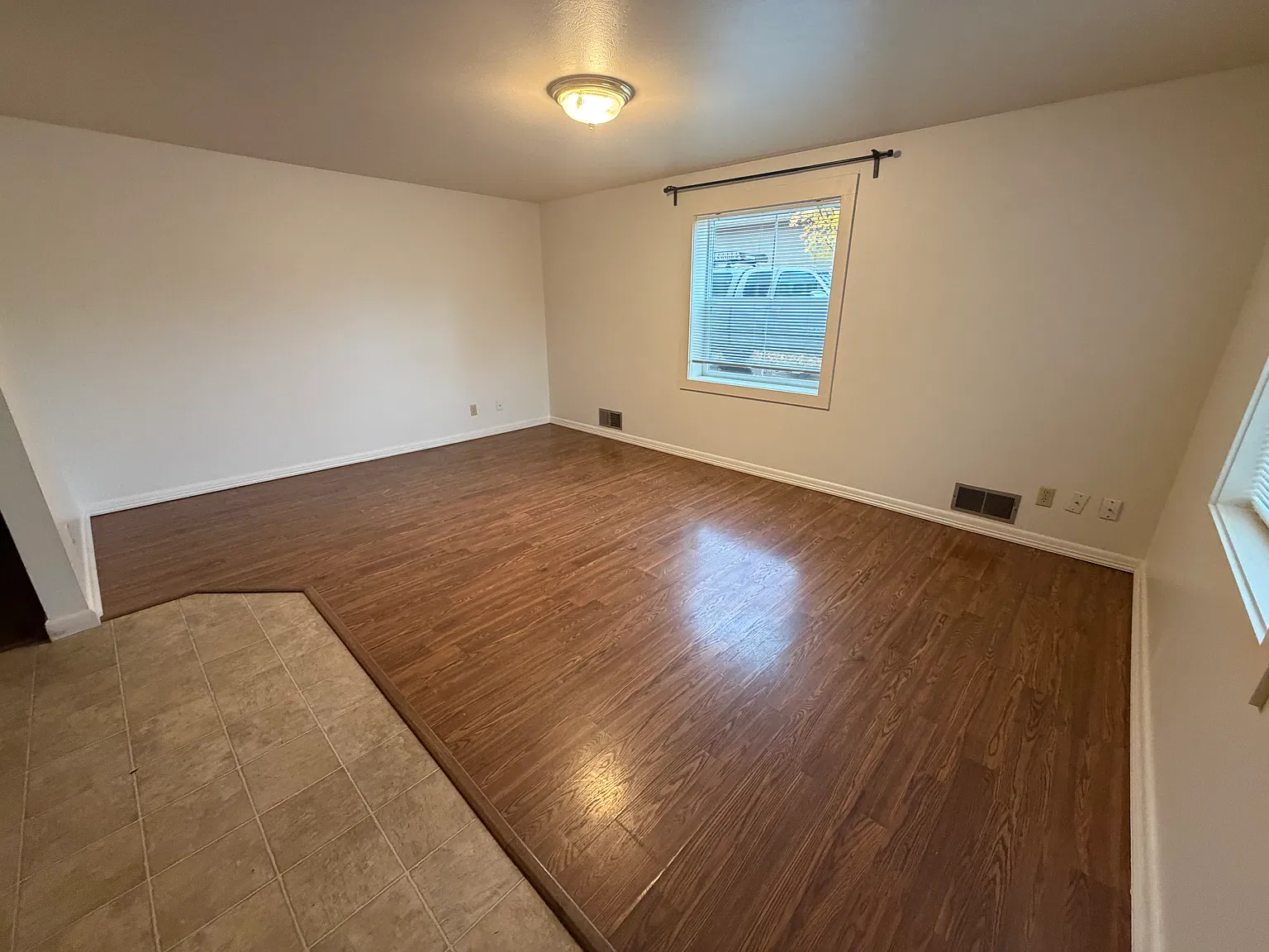 2 bed, $1,225 — Photo 3