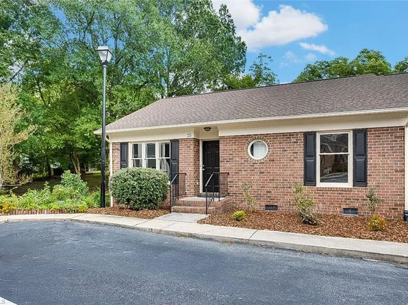 601 Dixon Ave APT 15, Asheboro, NC 27203