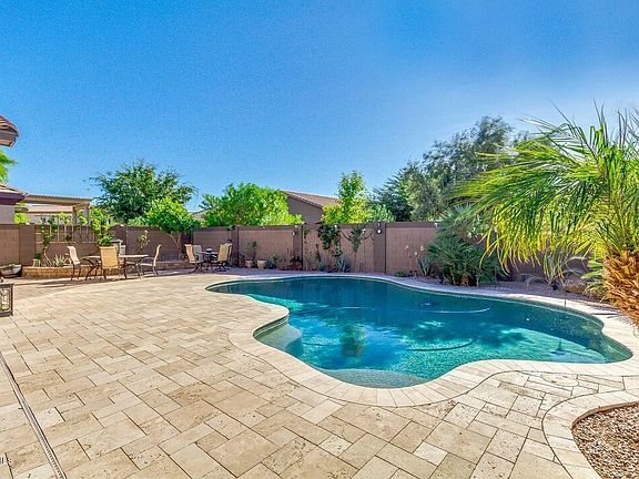 Welcome to the Resort!~