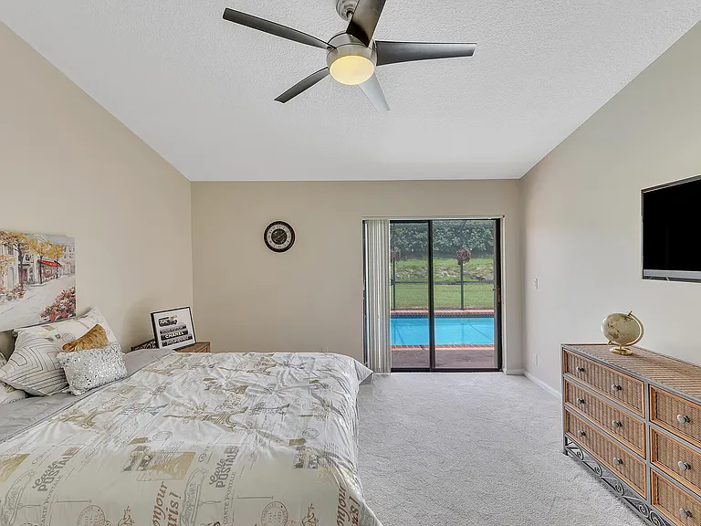 7747 Villa Nova Dr — Photo 26