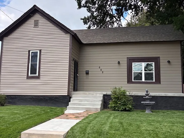 602 E McLemore Ave — Photo 1