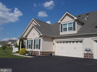 1106 Arbour Ln, Quakertown, PA 18951