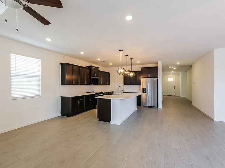 24453 W Grove St — Photo 5