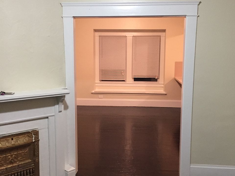 1st image of 2169 W 95th St