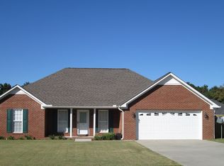 1105 Clint Dr SE, Hartselle, AL 35640