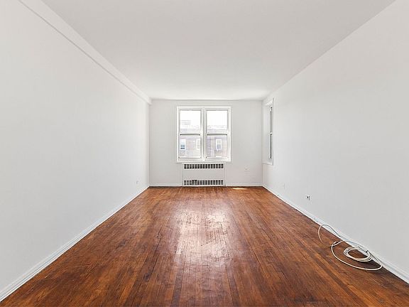 3rd image of 8801 35th Ave APT 6B