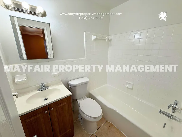 95 NW 39th St #5 — Photo 8