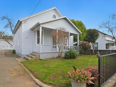 106 Boston Aly, Sutter Creek, CA, 95685