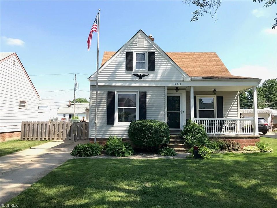 1st image of 12611 Oak Park Blvd