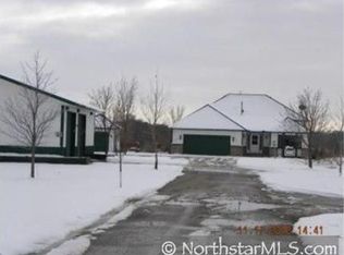 3221 220th St E, Prior Lake, MN 55372
