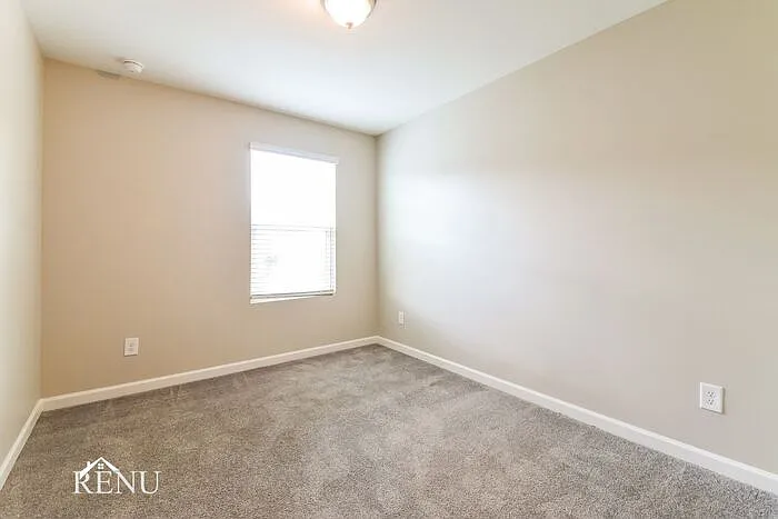 3131 Journal Ct — Photo 15