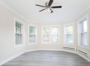 1415-17 W Hutchinson St #14173, Chicago, IL 60613